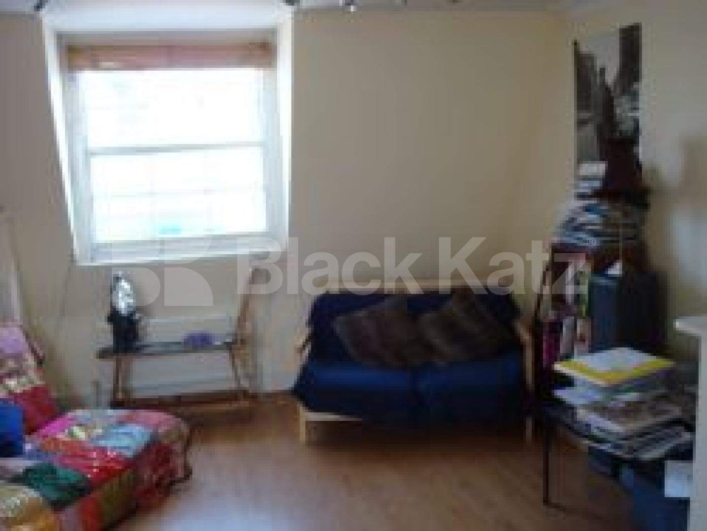 			New Instruciton, 2 Bedroom, 1 bath, 1 reception Flat			 Parkway, CAMDEN / REGENTS PARK W1